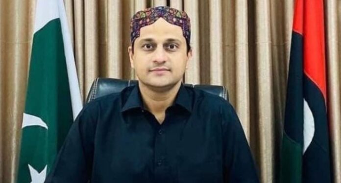 Murtaza Wahab elected Karachi mayor