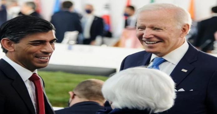 Sunak brings gifts to Biden