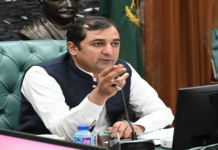 CM Khalid Khursheed disqualified