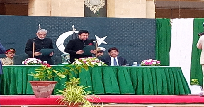 Maqbool Baqar takes oath