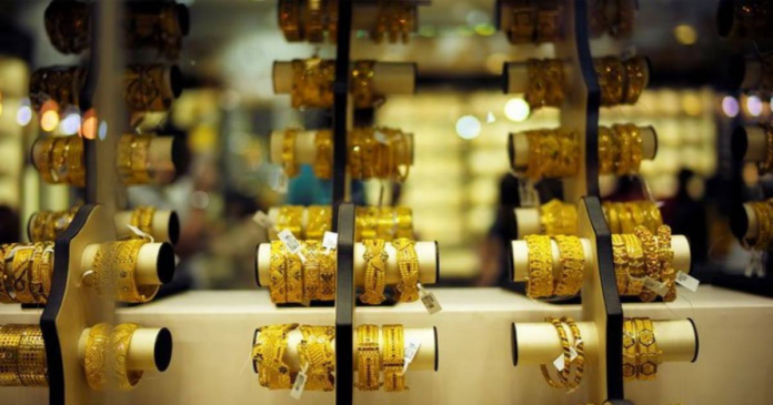 Gold rates in Pakistan drop