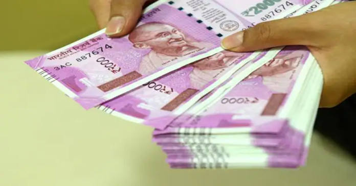 India selling dollars to save rupee