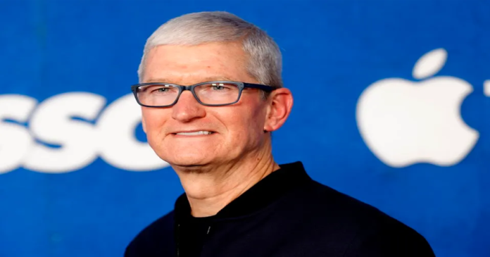 Apple CEO visit China