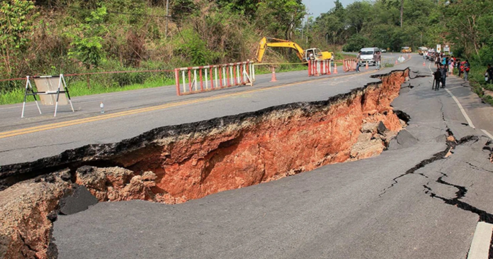 Earthquake Strikes India and Nepal