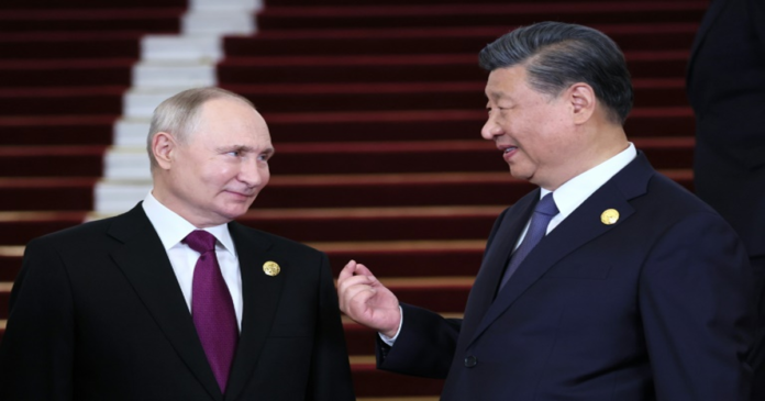 Putin praises ties with China