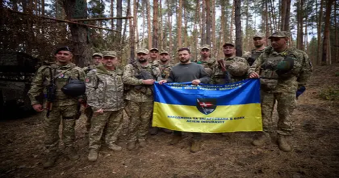 Zelensky visiting eastern frontline